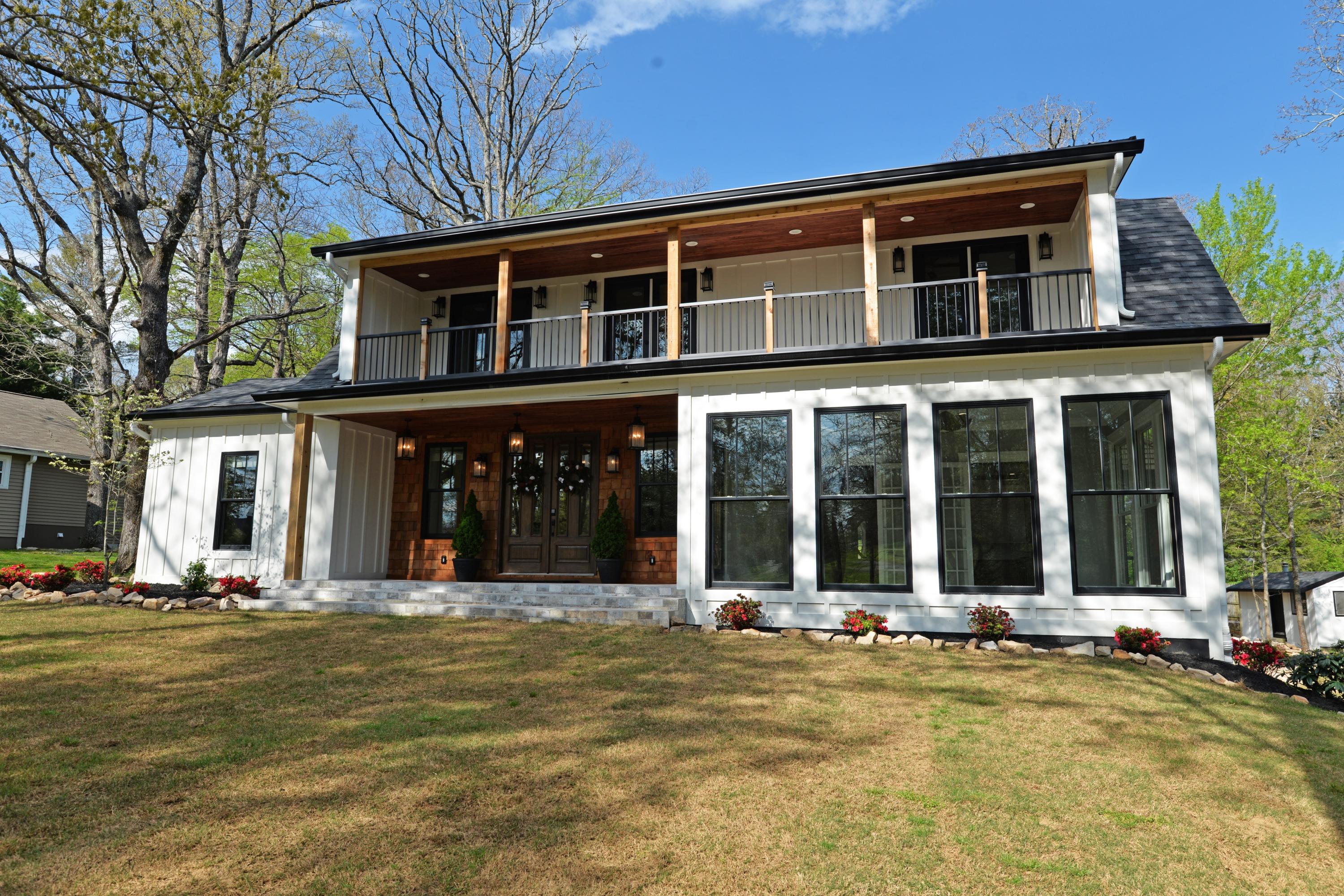 211 West Brow Road Lookout Mountain, TN 37350 - Photo 73 of 74 Front close-up (rt) - med
