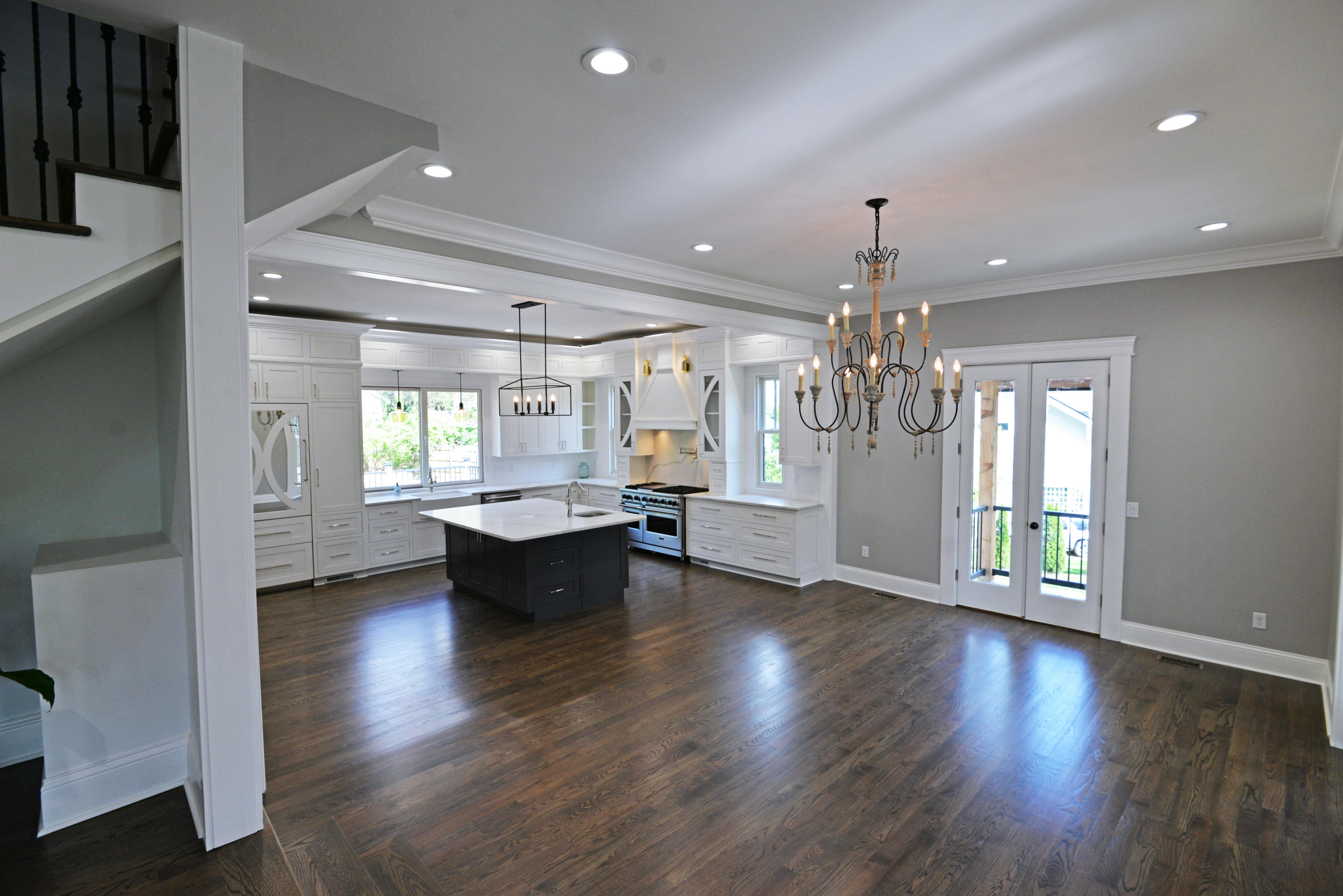 211 West Brow Road Lookout Mountain, TN 37350 - Photo 10 of 74 Dining and kitchen from great room