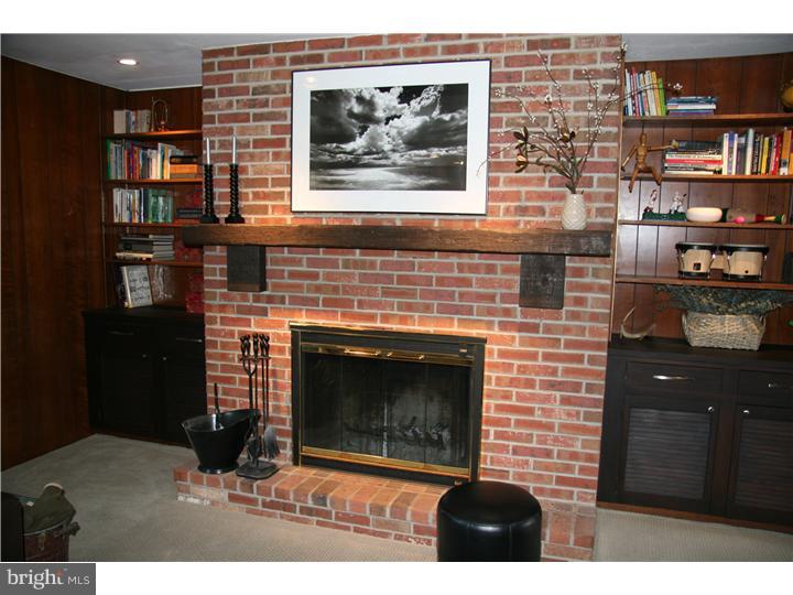 39 Crown Road Ewing, NJ 08638 - Photo 10 of 23