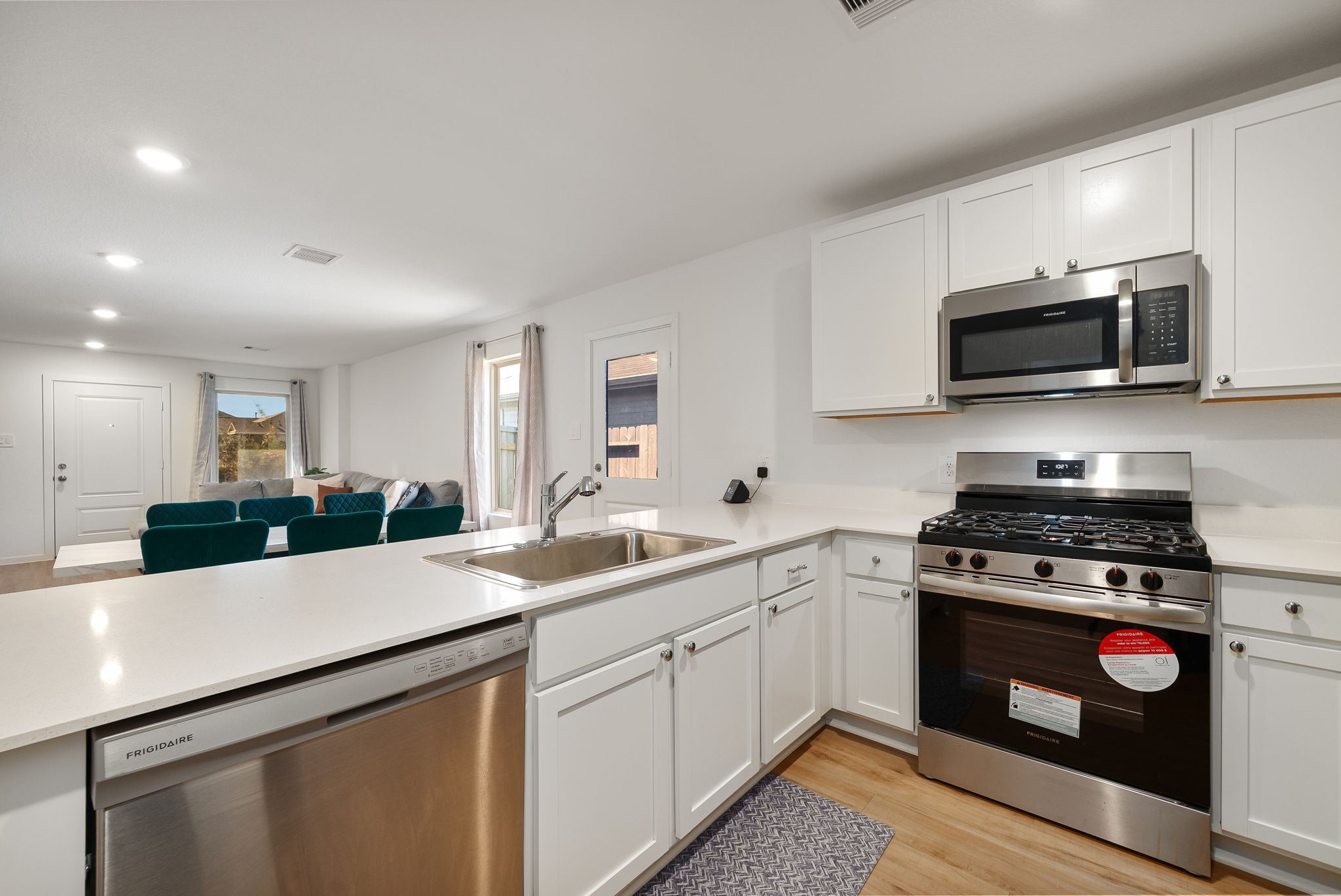 2625 Castille Valley Place Conroe, TX 77301 - Photo 10 of 28