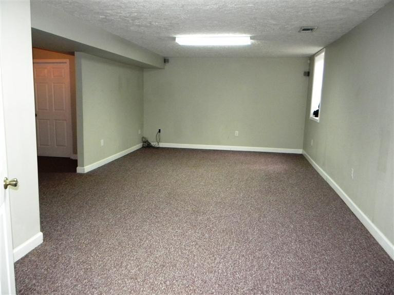 2735 North Middletown Road Paris, KY 40361 - Photo 32 of 54 Photo 32