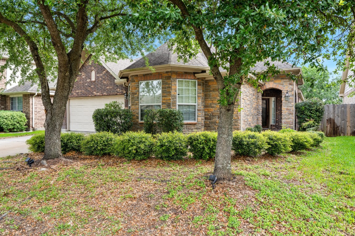 19710 Valkyrie Drive Spring, TX 77379 - Photo 4 of 24