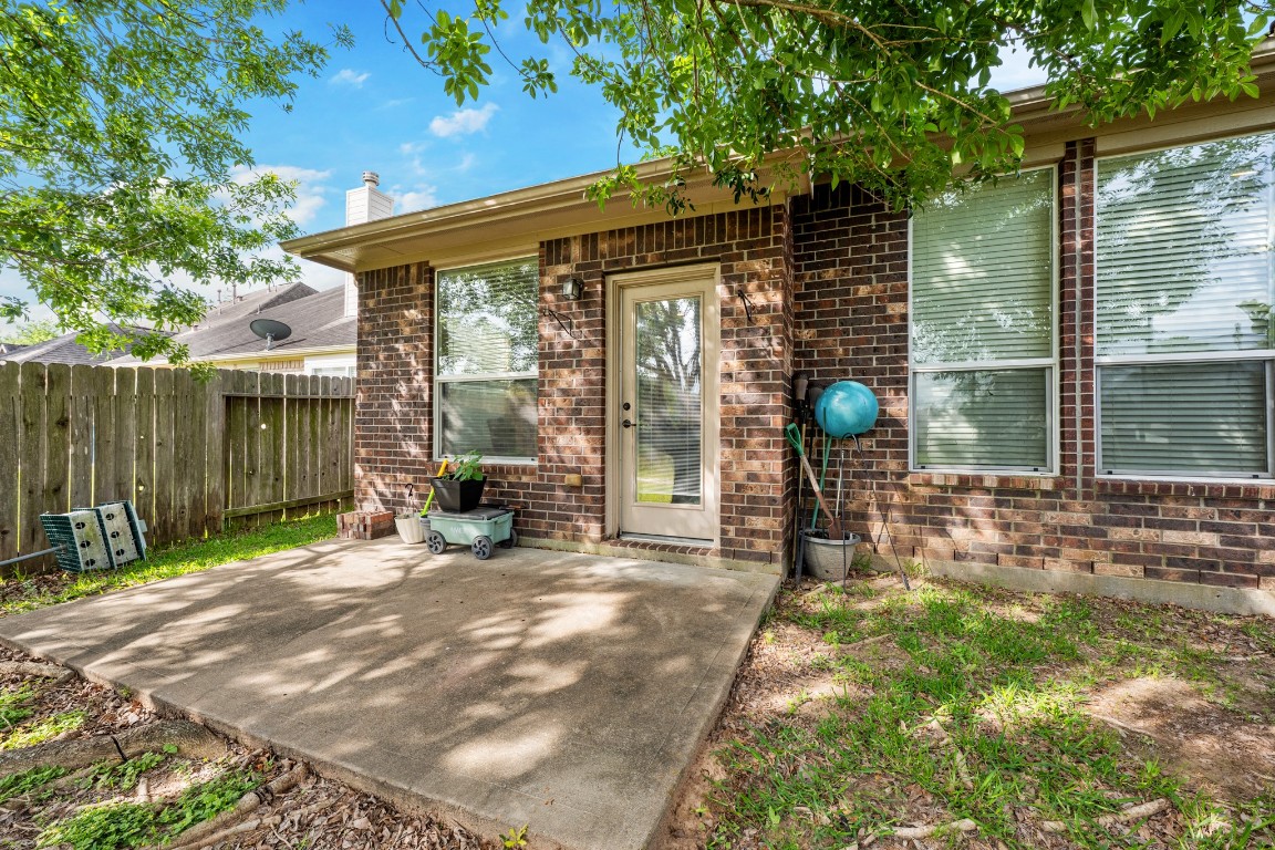 19710 Valkyrie Drive Spring, TX 77379 - Photo 9 of 24