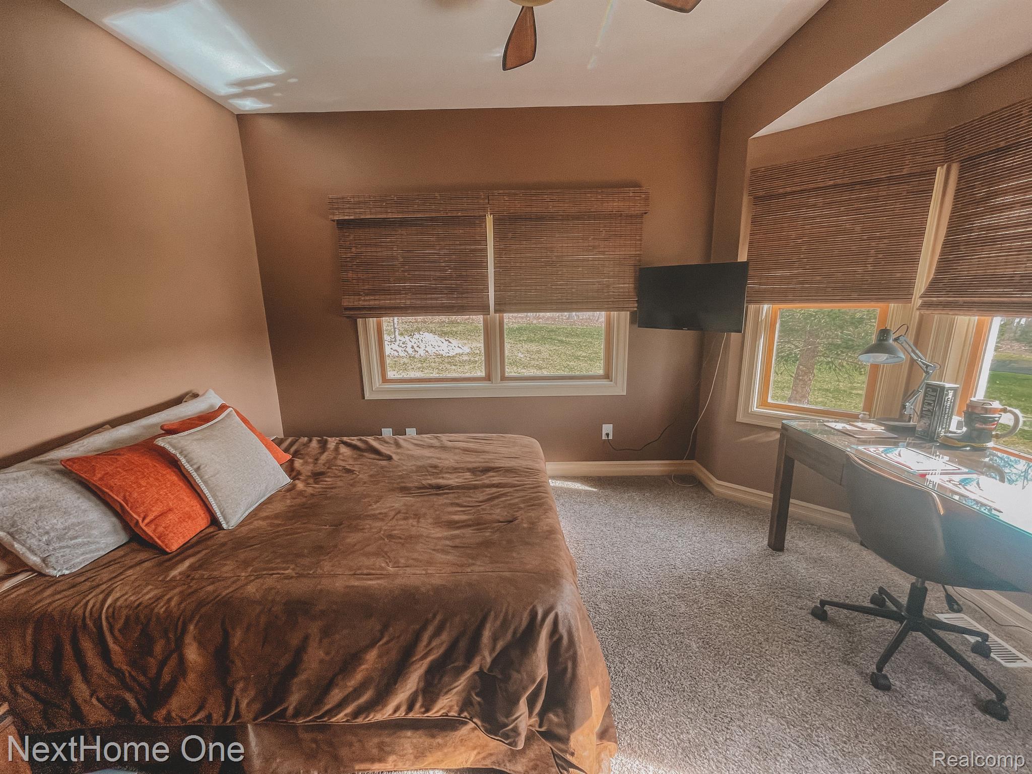 3455 West Coon Lake Road Howell, MI 48843 - Photo 20 of 49 Bedroom 1