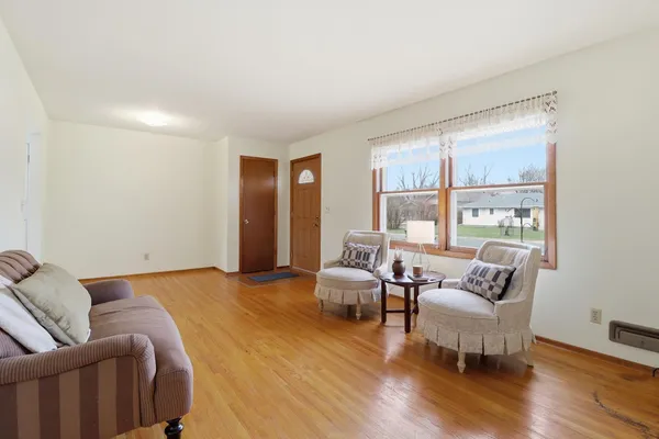 $322,900 | 14660 Danbury Avenue West, Rosemount, MN 55068