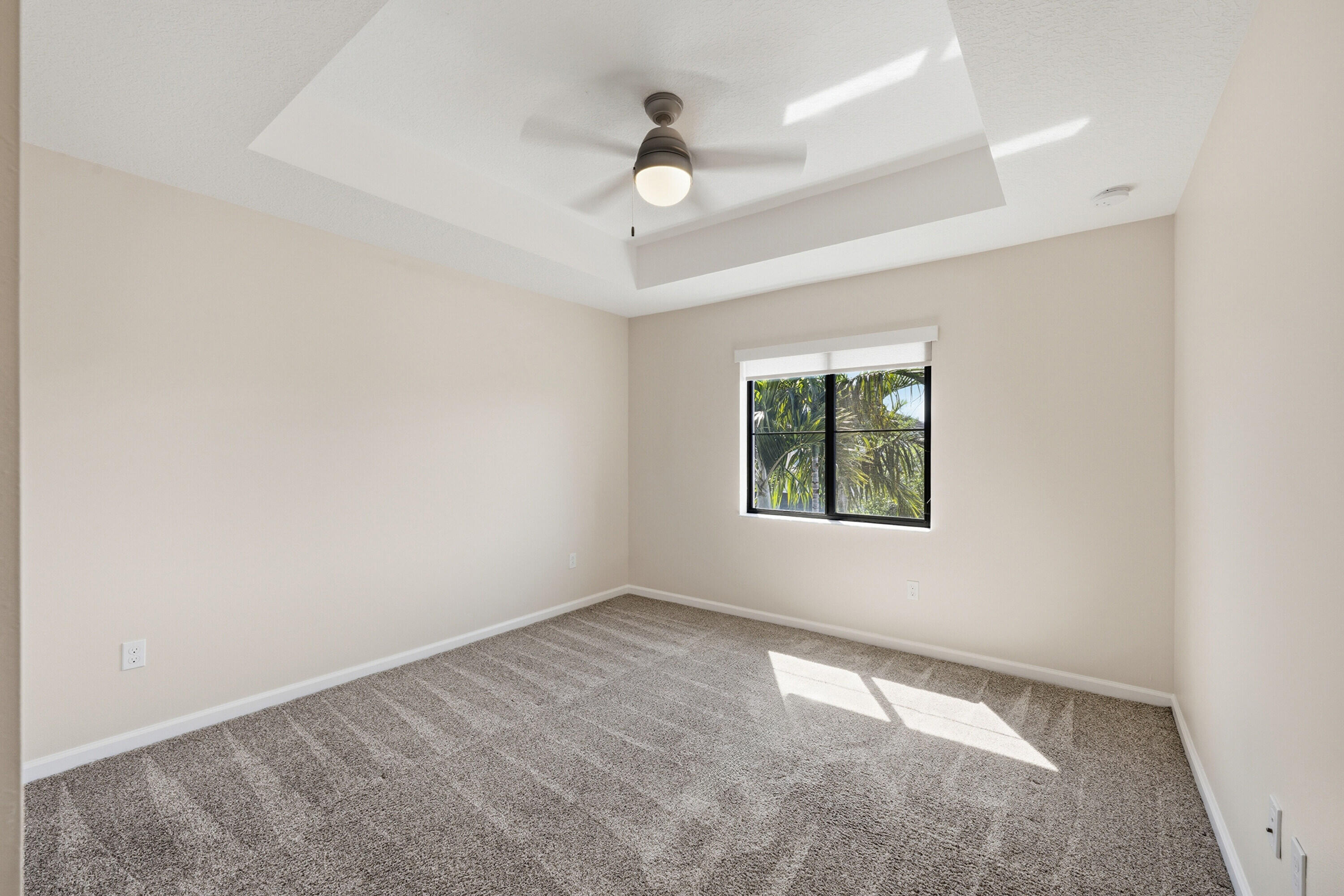340 Northwest 33rd Lane Pompano Beach, FL 33069 - Photo 28 of 47 an empty room with a window