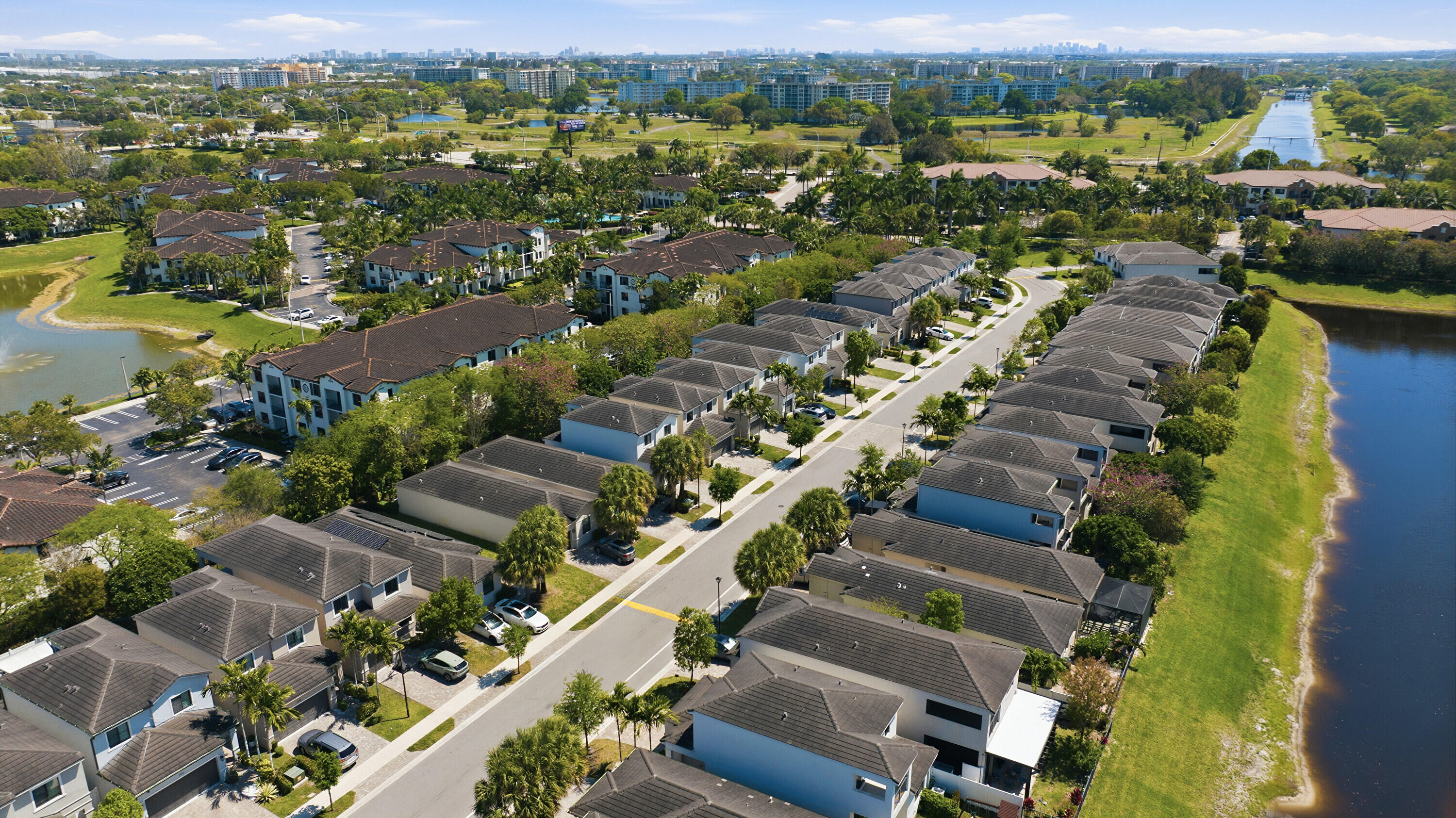 340 Northwest 33rd Lane Pompano Beach, FL 33069 - Photo 46 of 47 an aerial view of residential houses with outdoor space
