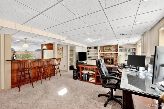 $975,000 | 1652 Mason Knoll Road, Town and Country, MO 63131