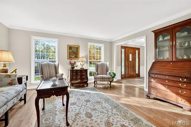 $975,000 | 1652 Mason Knoll Road, Town and Country, MO 63131