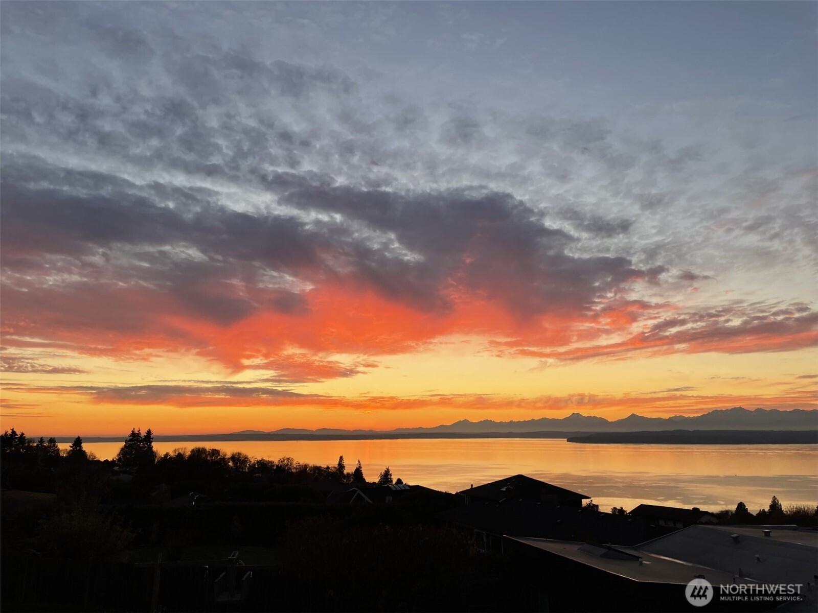 18220 Ridgefield Road Northwest Shoreline, WA 98177 - Photo 37 of 40