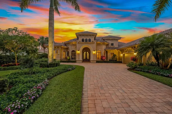 $3,895,000 | 3849 Isla Del Sol Way, Naples, FL 34114