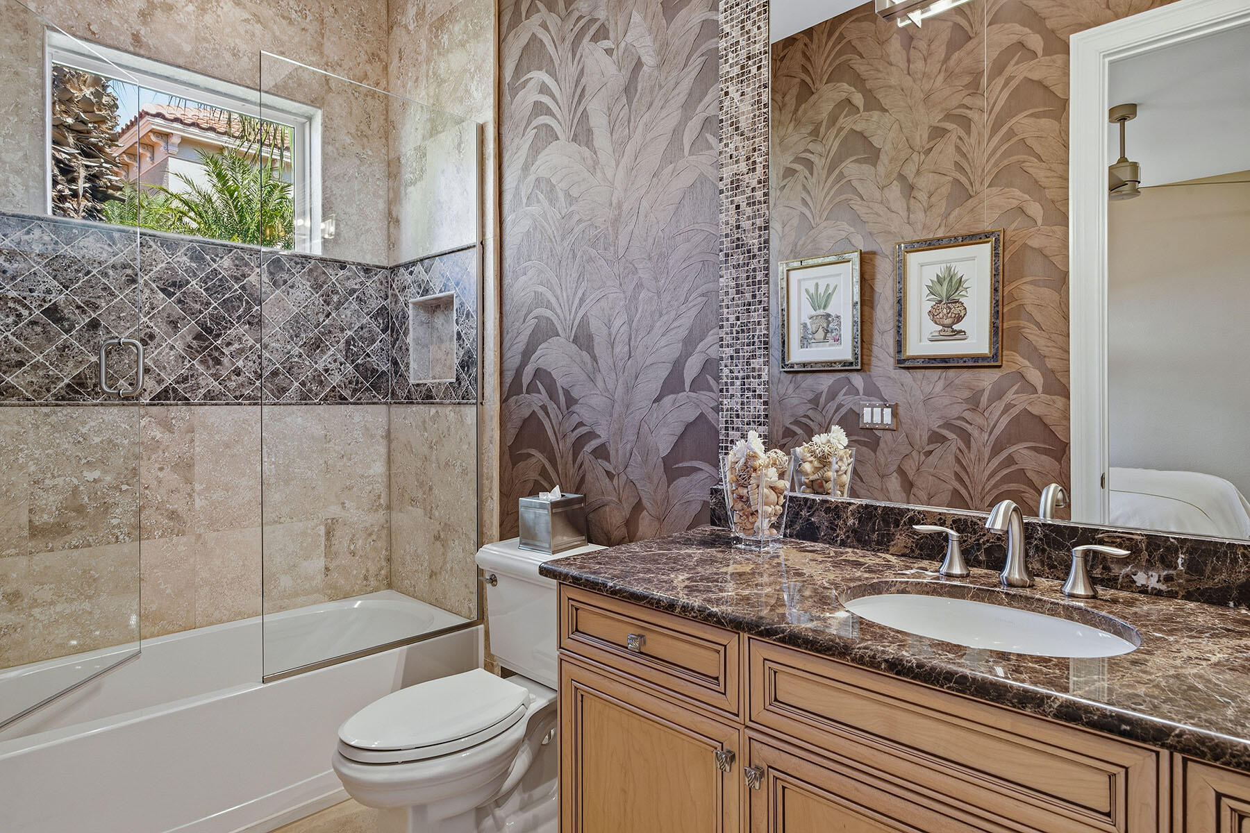 3849 Isla Del Sol Way Naples, FL 34114 - Photo 17 of 50 226005981hh