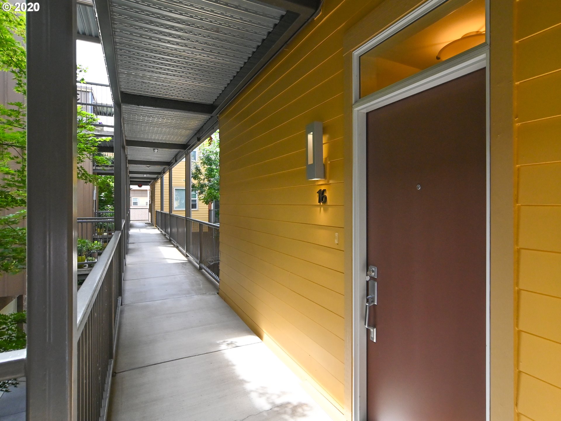 347 Rustic Place, Unit 16 Eugene, OR 97401 - Photo 24 of 29 Gallery Image 24