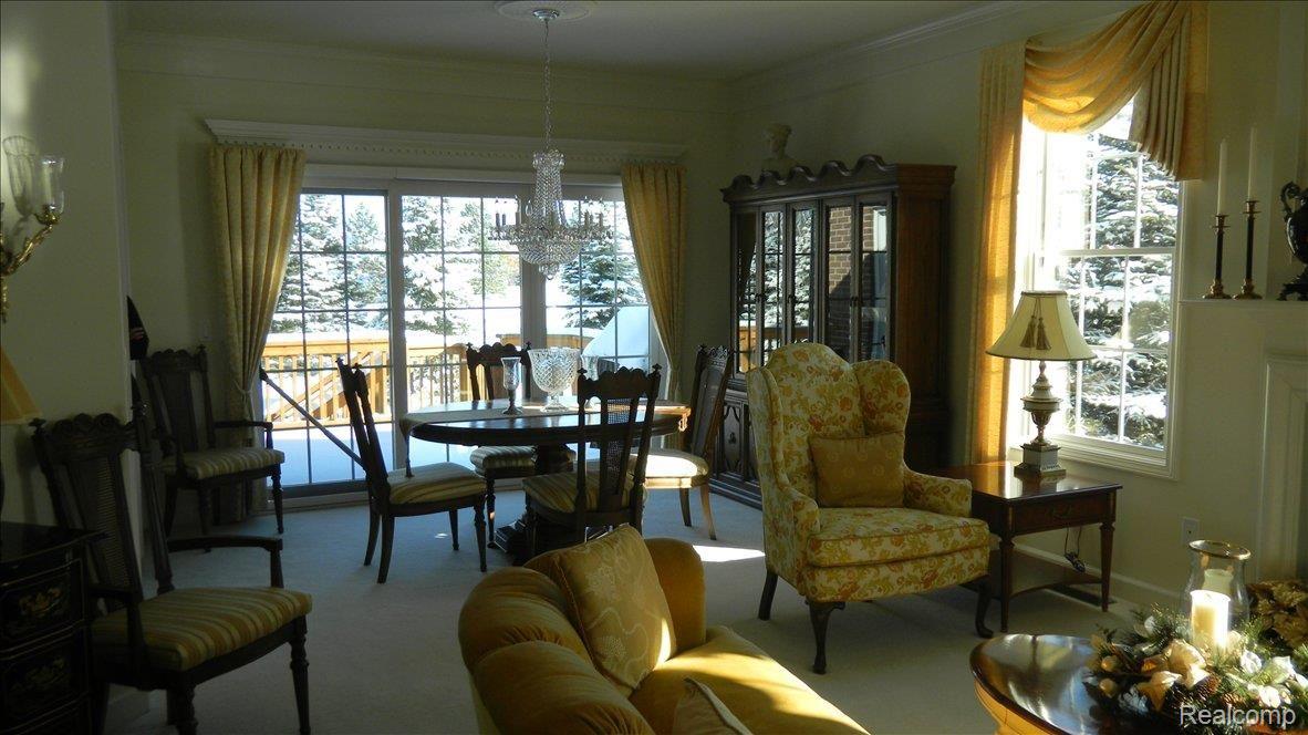 5043 Belmonte Drive, Unit 65 Rochester, MI 48306 - Photo 24 of 25 Great Room