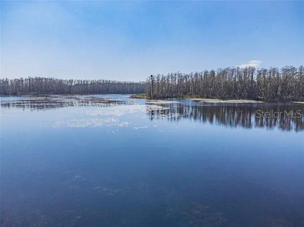 a sign on the side of the road