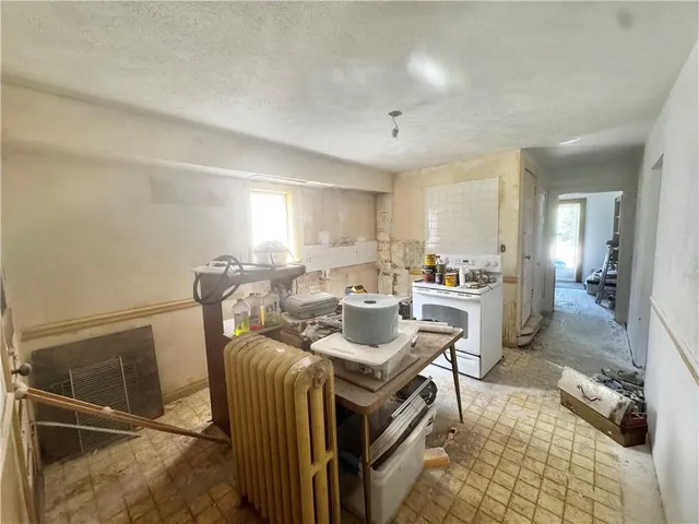 $59,900 | 706 Lincoln Street, Monongahela, PA 15063