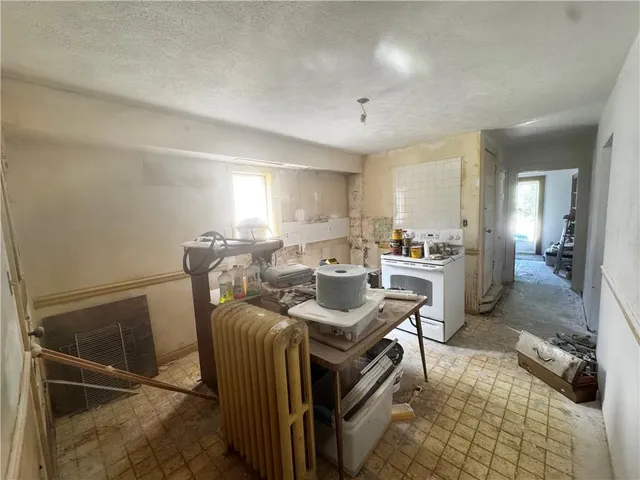 $59,900 | 706 Lincoln Street, Monongahela, PA 15063