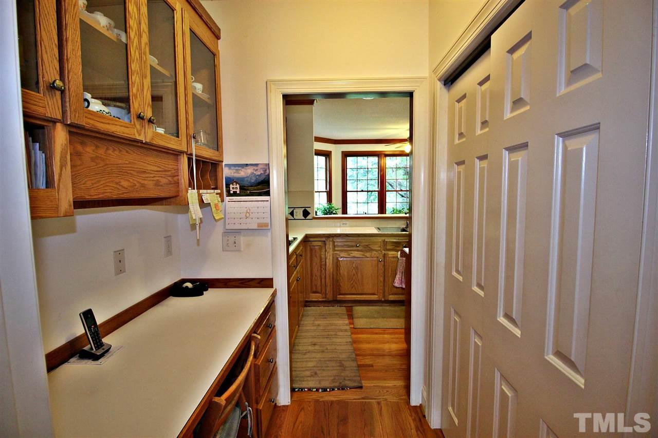 5429 Den Heider Way Raleigh, NC 27606 - Photo 11 of 25 Gallery Image 11