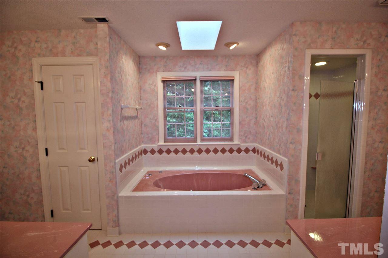 5429 Den Heider Way Raleigh, NC 27606 - Photo 17 of 25 Gallery Image 17