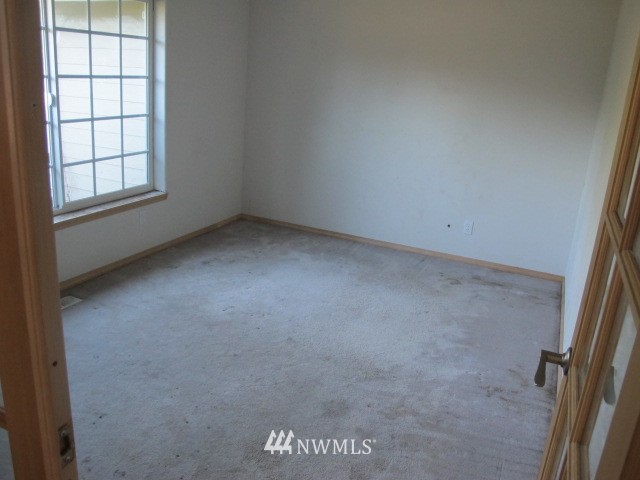16822 Weaver Lane Southwest Rochester, WA 98579 - Photo 16 of 22 Gallery Image 16