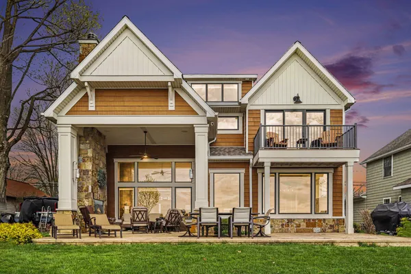 $1,395,000 | 542 Lake Drive, Coldwater, MI 49036