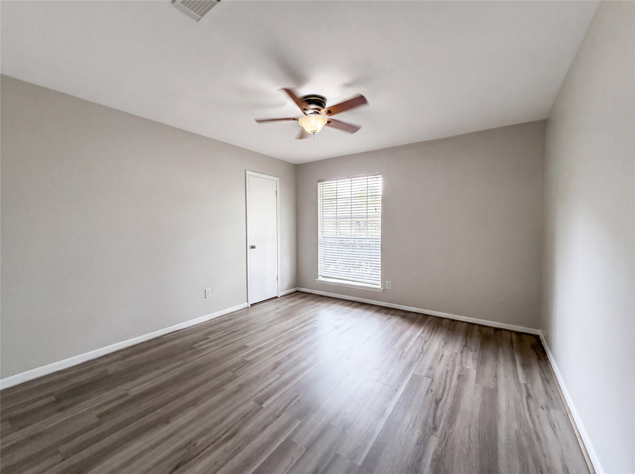 9606 Ballin David Drive Spring, TX 77379 - Photo 13 of 19