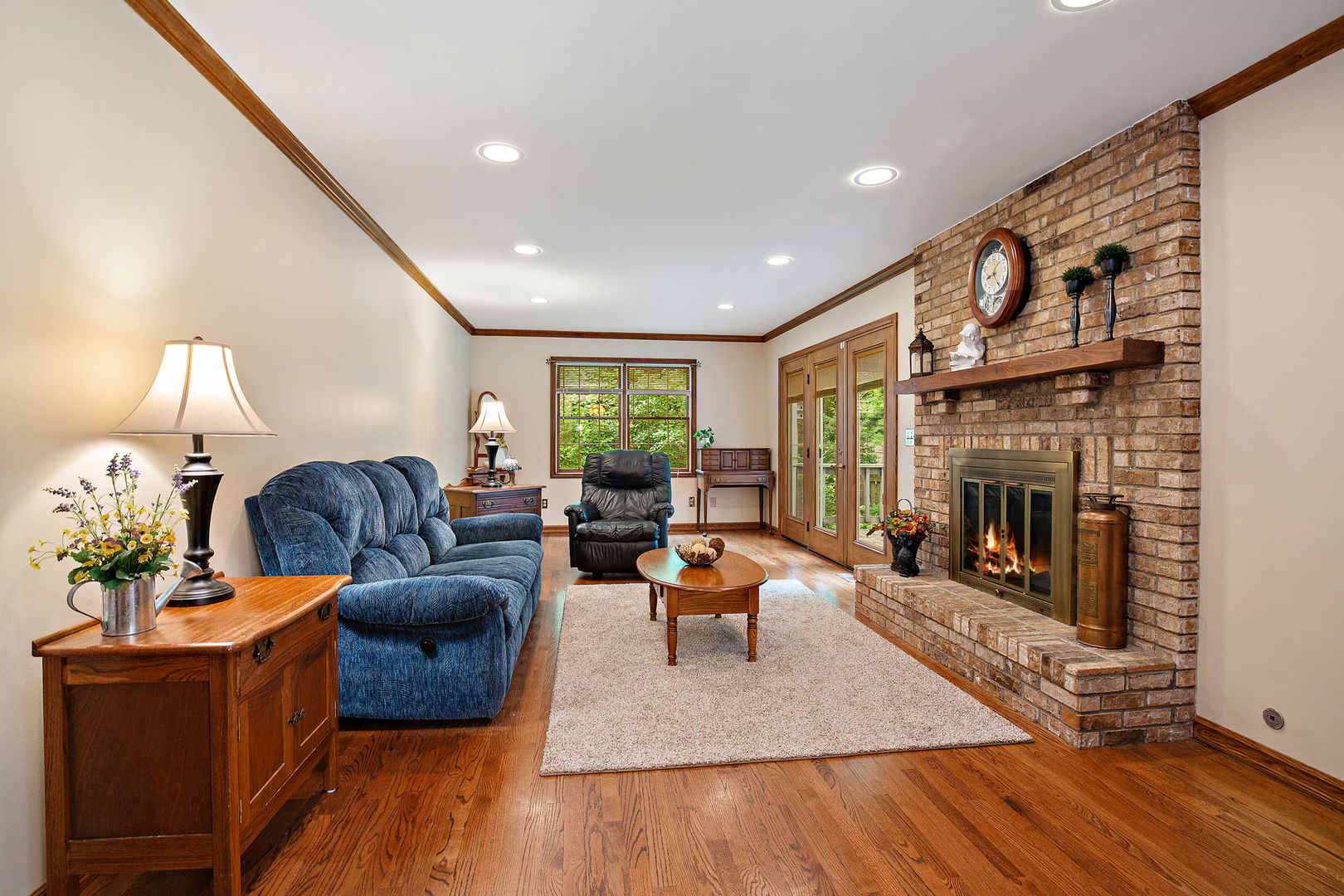 2020 Forest Ridge Road St. Charles, IL 60174 - Photo 14 of 38