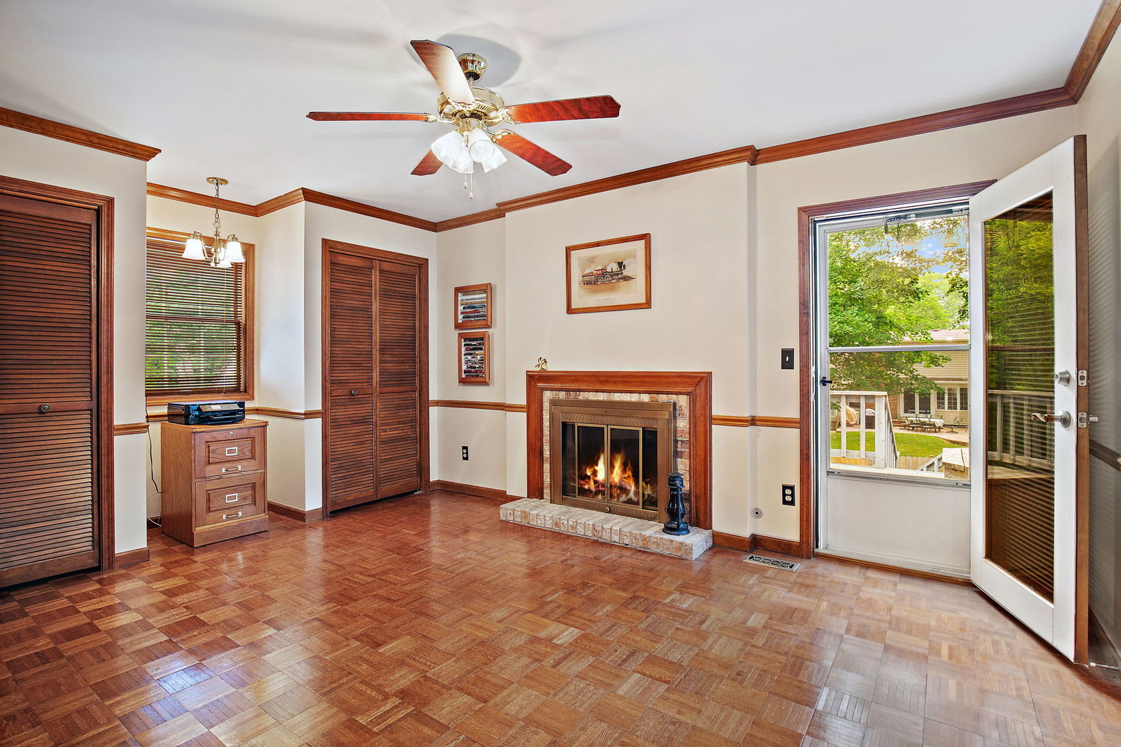 2020 Forest Ridge Road St. Charles, IL 60174 - Photo 22 of 38