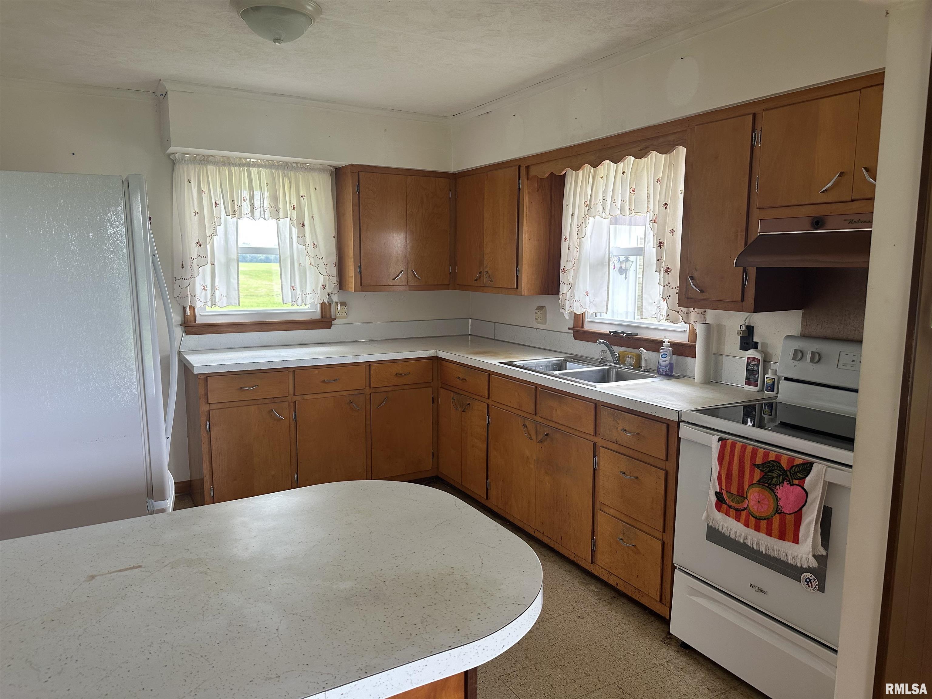 1927 Pine Cone Road Pinckneyville, IL 62274 - Photo 8 of 17 Gallery Image 8