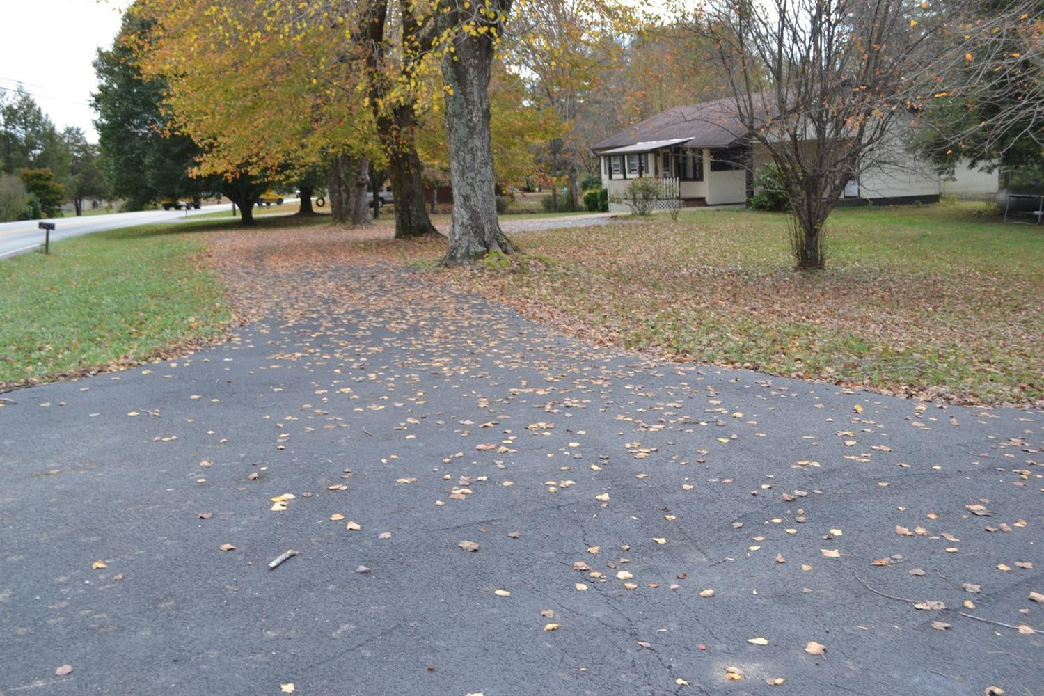 8069 Barbourville Road London, KY 40744 - Photo 2 of 55 Listing Photo