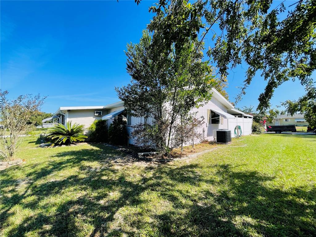 9360 Southwest 101st Lane Ocala, FL 34481 - Photo 28 of 37