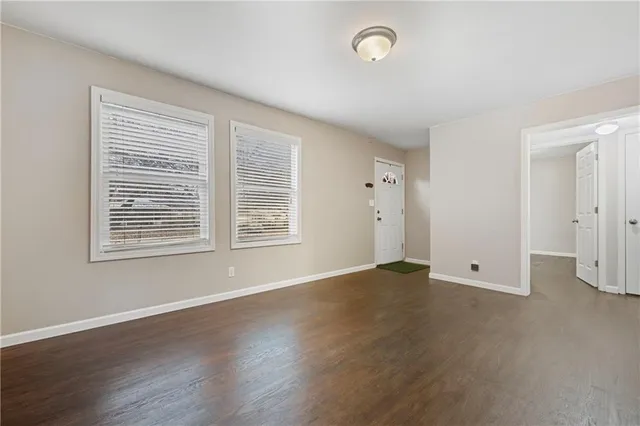 $250,000 | 11217 West 69th Terrace, Shawnee, KS 66203