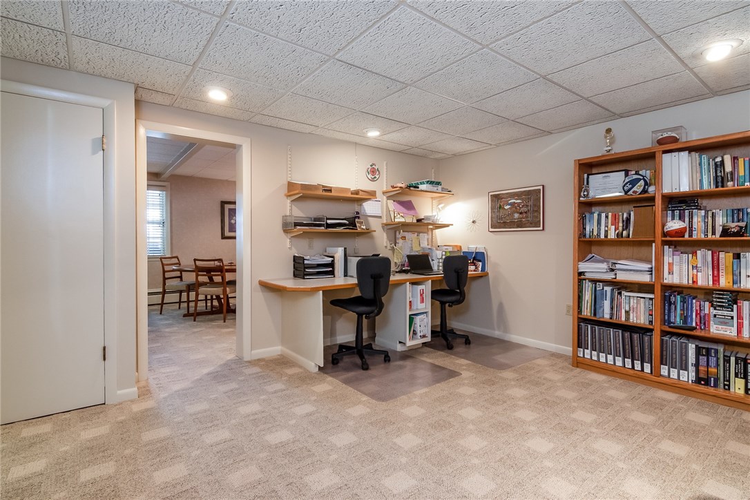 185 Old River Road Lincoln, RI 02865 - Photo 34 of 40 Gallery Image 34