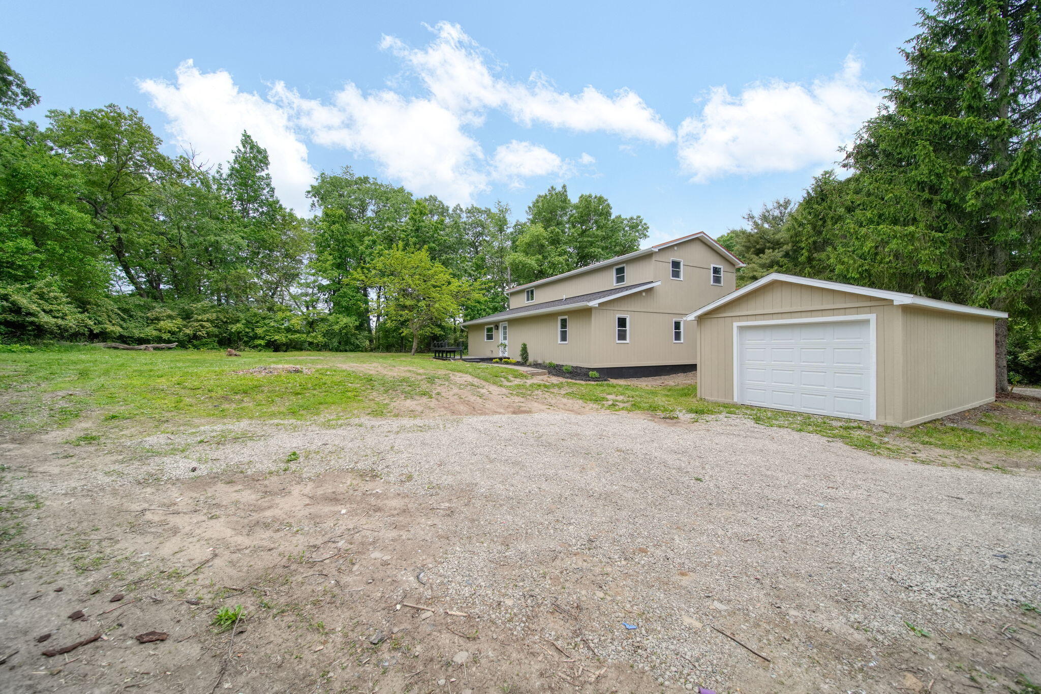6300 Brooklyn Road Jackson, MI 49201 - Photo 5 of 50 4-web-or-mls-DSC05228_HDR
