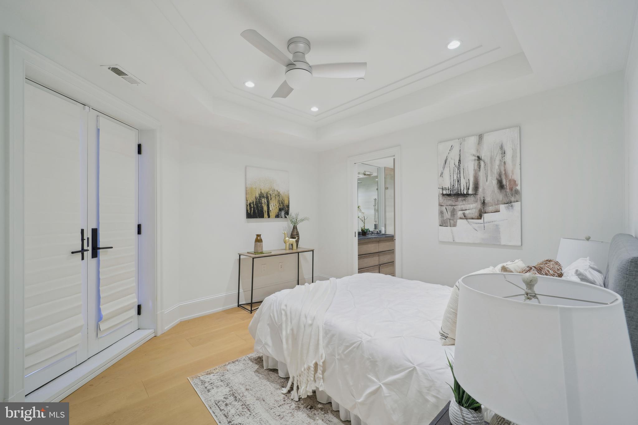 1829 Kalorama Road Northwest, Unit 2 Washington, DC 20009 - Photo 15 of 23