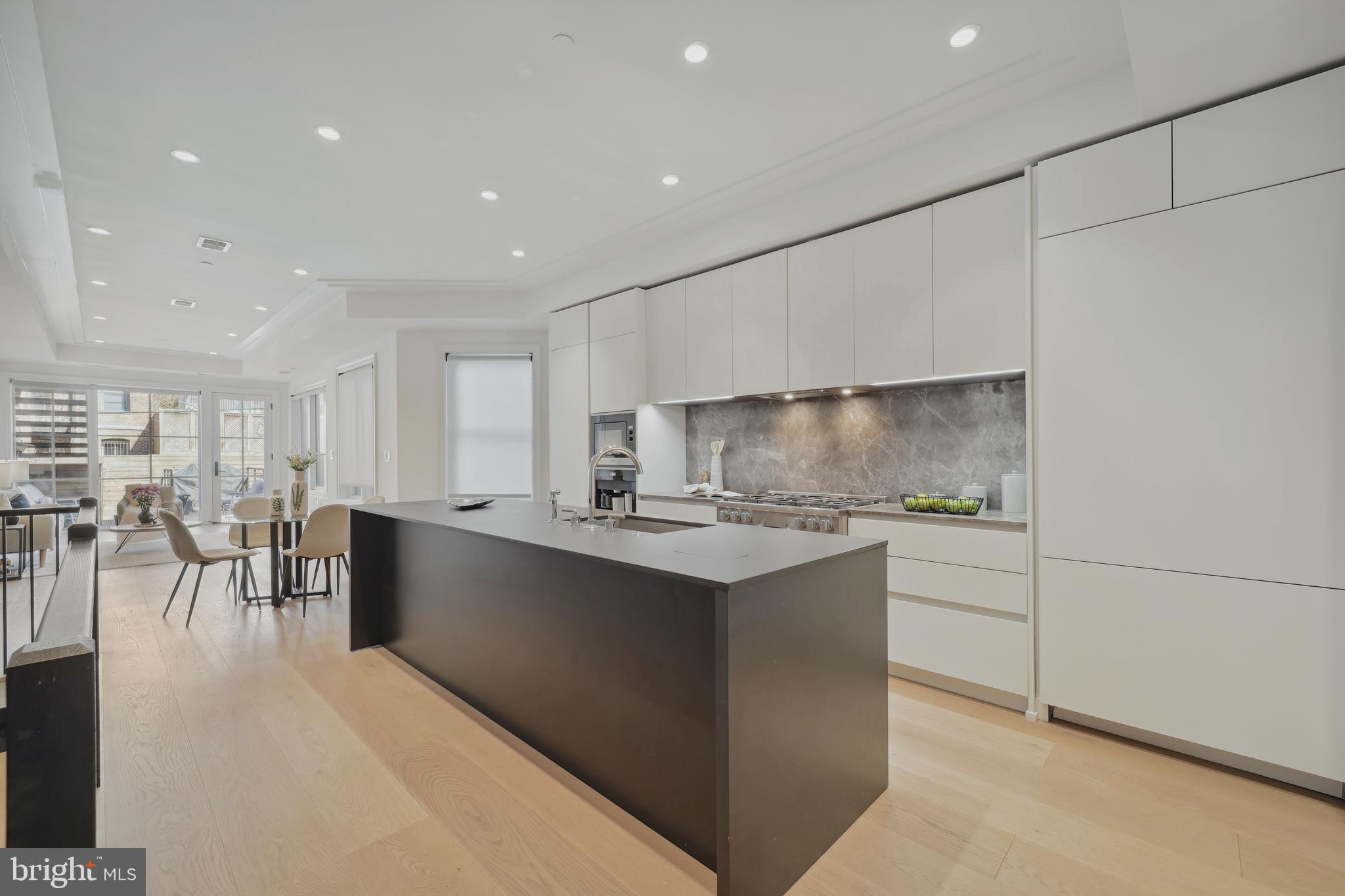 1829 Kalorama Road Northwest, Unit 2 Washington, DC 20009 - Photo 8 of 23