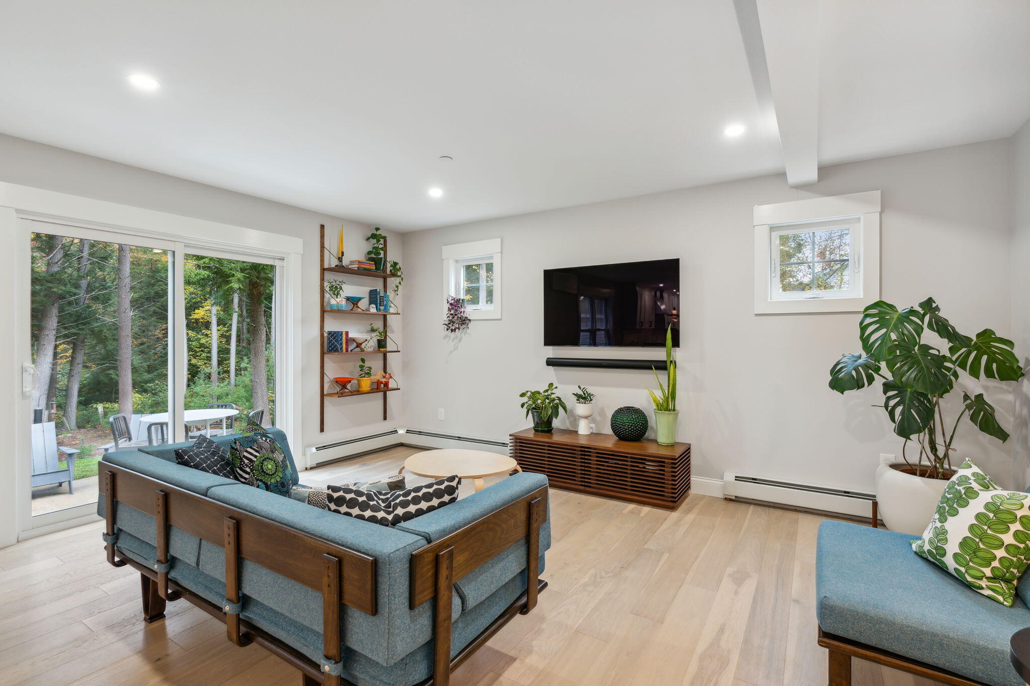 8 Revolution Drive Windham, ME 04062 - Photo 11 of 35 Open concept living room