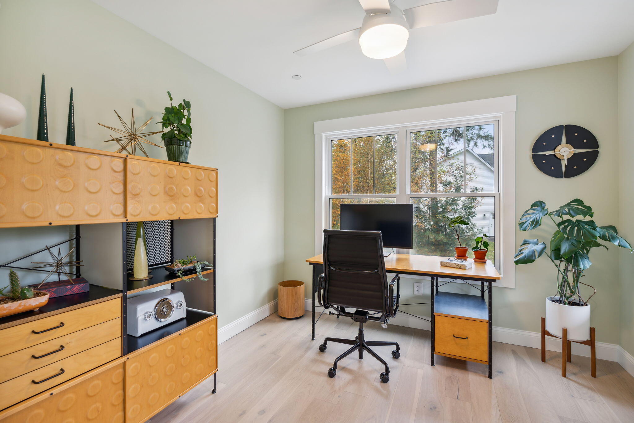 8 Revolution Drive Windham, ME 04062 - Photo 15 of 35 First floor office