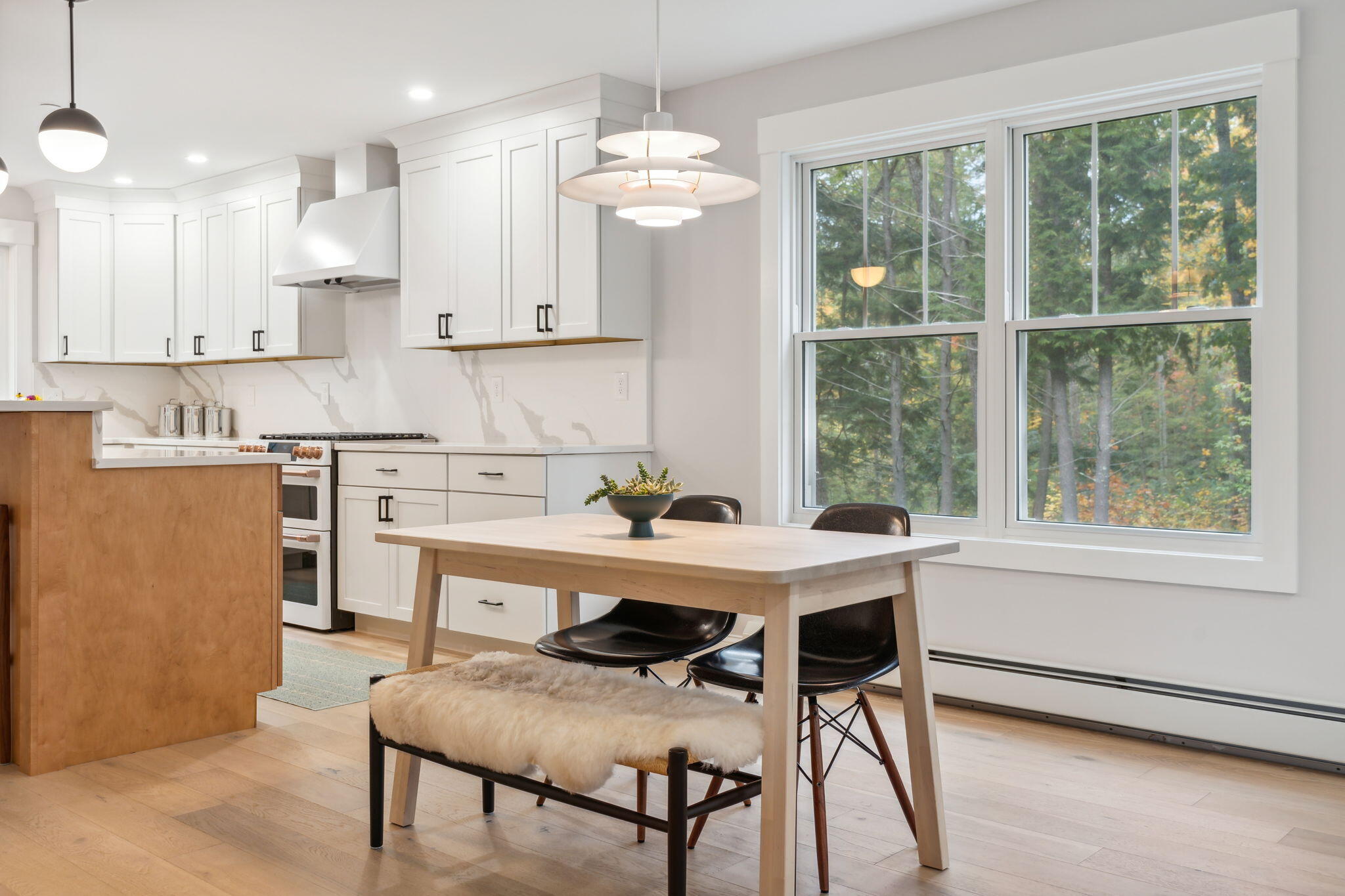 8 Revolution Drive Windham, ME 04062 - Photo 10 of 35 Dining area