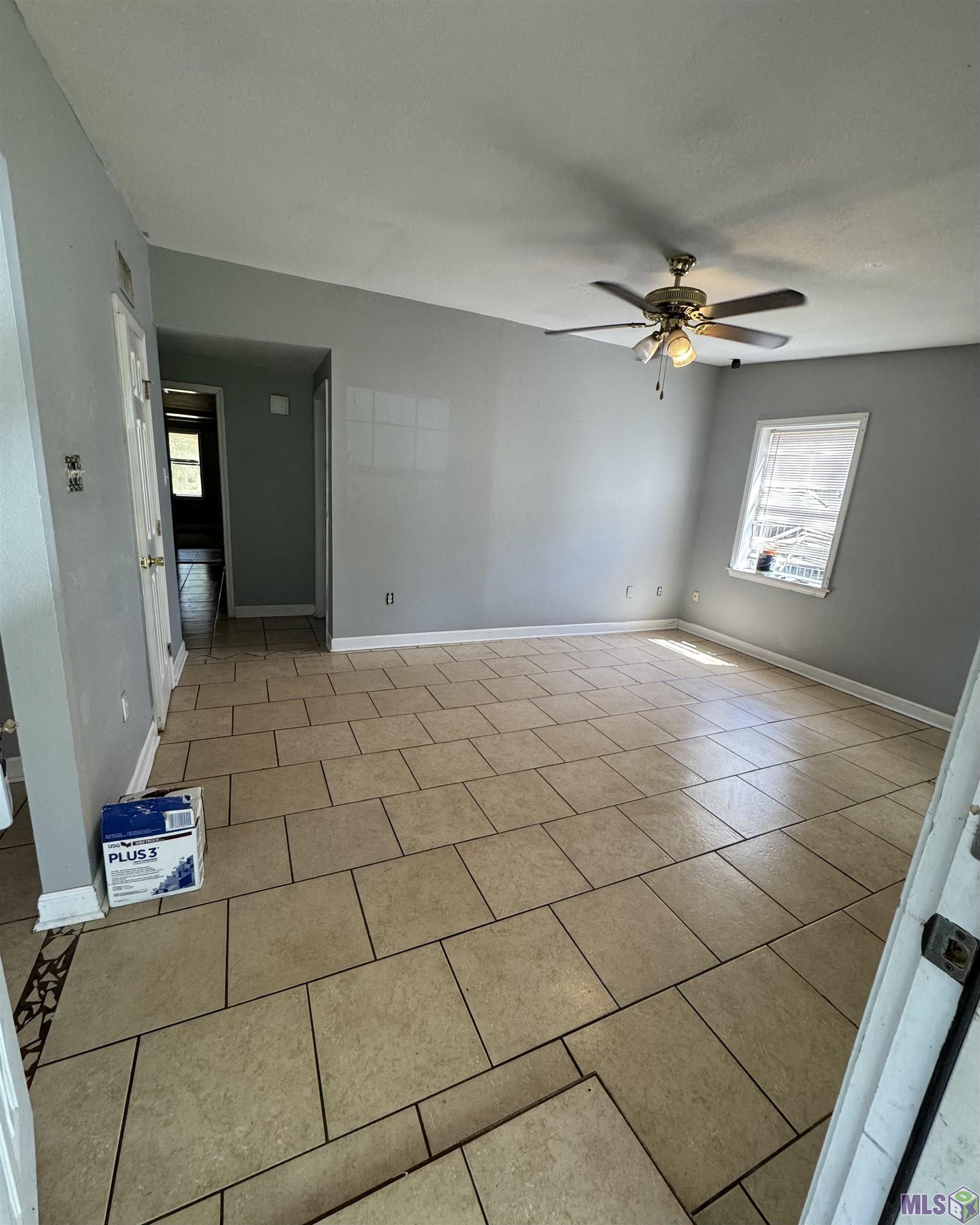 3420 Eaton Street Baton Rouge, LA 70805 - Photo 4 of 15 Living Room