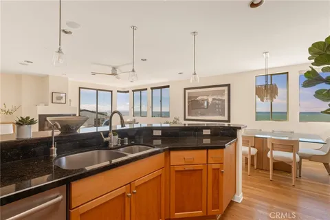 $3,198,000 | 209 41st Street, Manhattan Beach, CA 90266