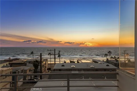 $3,198,000 | 209 41st Street, Manhattan Beach, CA 90266