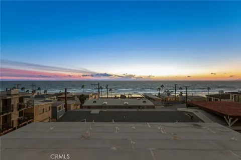 $3,198,000 | 209 41st Street, Manhattan Beach, CA 90266