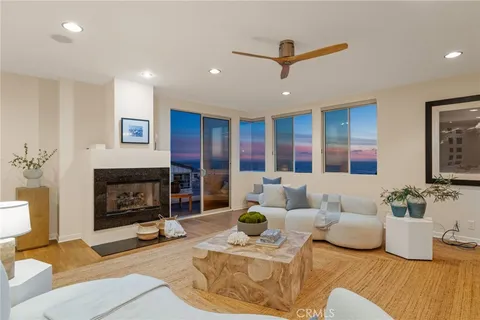 $3,198,000 | 209 41st Street, Manhattan Beach, CA 90266