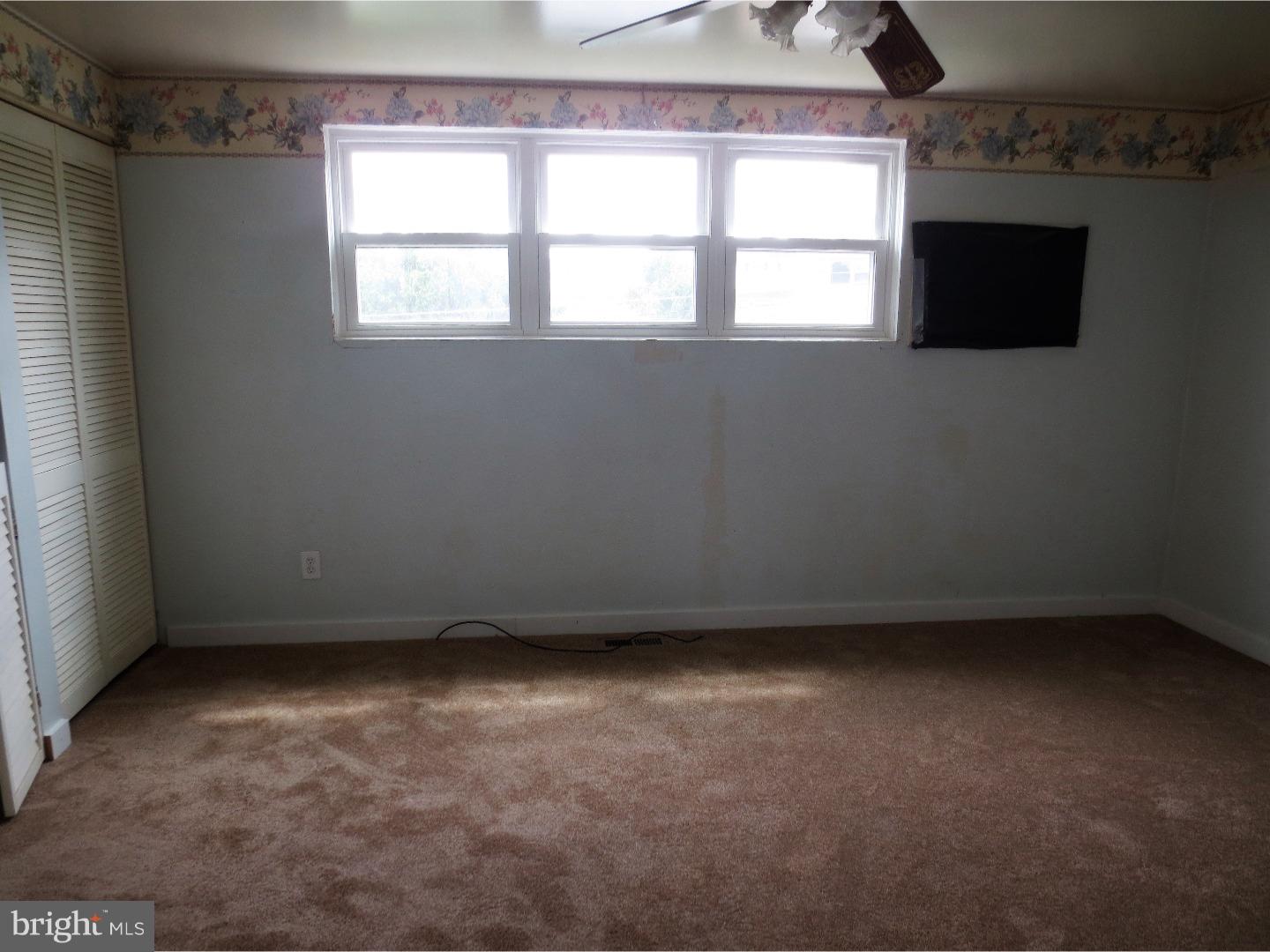 12215 Rambler Road Philadelphia, PA 19154 - Photo 5 of 9
