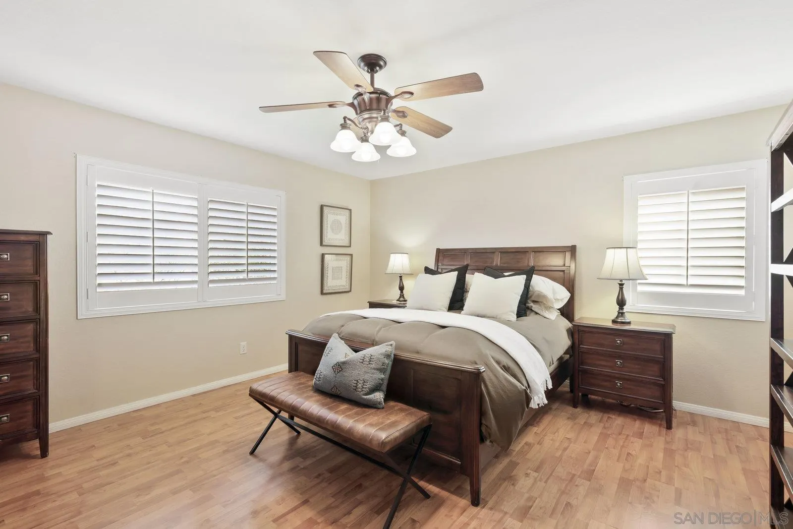 1385 Sunhaven Road Alpine, CA 91901 - Photo 7 of 32 a bedroom with a bed and window