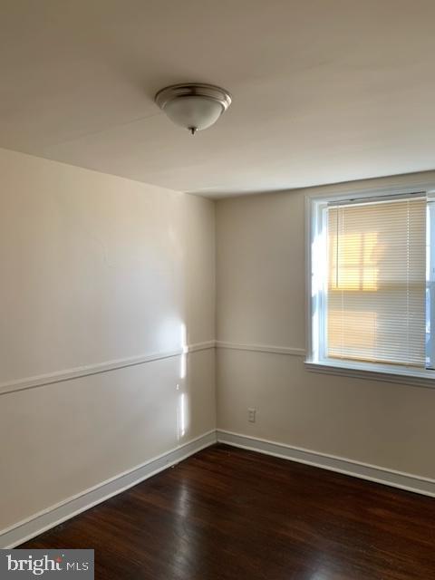 1076 South Merrimac Road Camden, NJ 08104 - Photo 12 of 16 Gallery Image 12