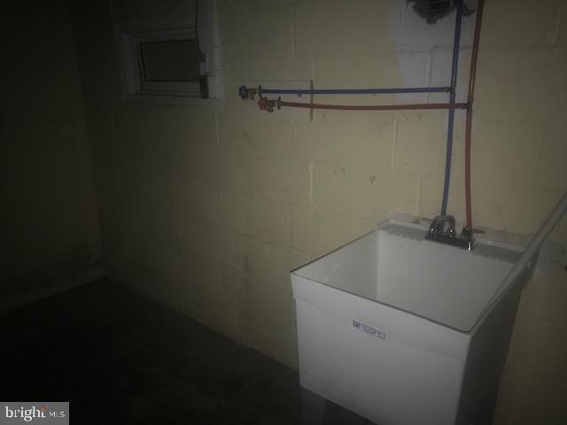 1076 South Merrimac Road Camden, NJ 08104 - Photo 16 of 16 Gallery Image 16