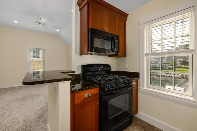 $1,850,000 | 25 South Mill Street, Portsmouth, NH 03801