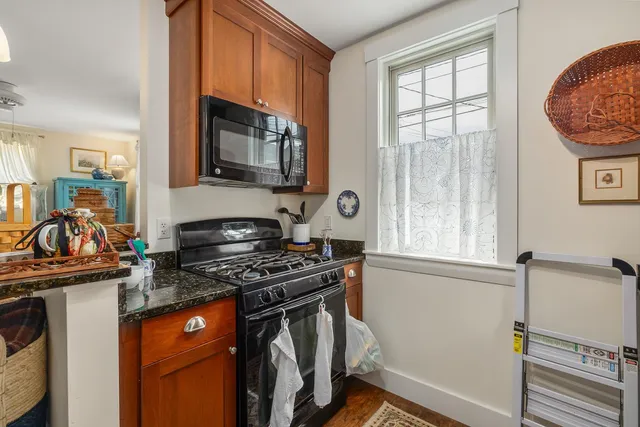 $1,850,000 | 25 South Mill Street, Portsmouth, NH 03801